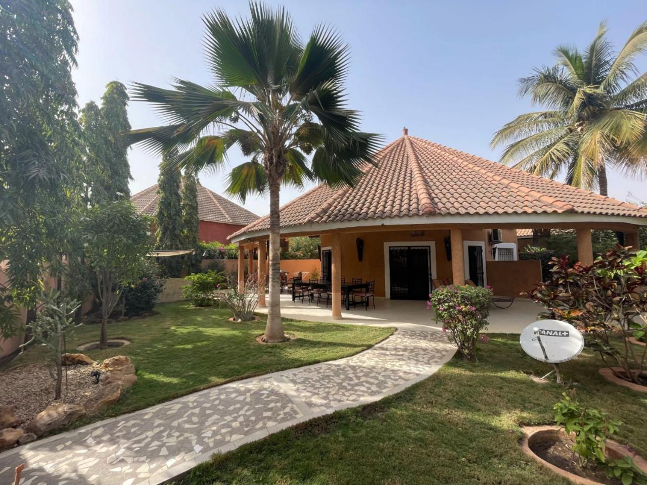 Agence Adjana Resort - Residence Du Port 3 Sali Tapé Kültér fotó
